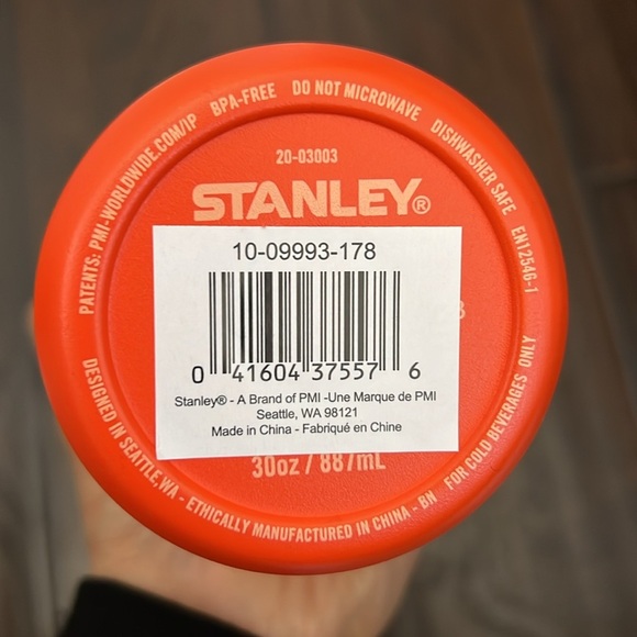 New Stanley the Icedlow Flip Straw 30 oz Tumbler - Picture 5 of 6